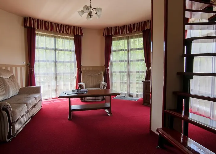 Kitty Мишкольц