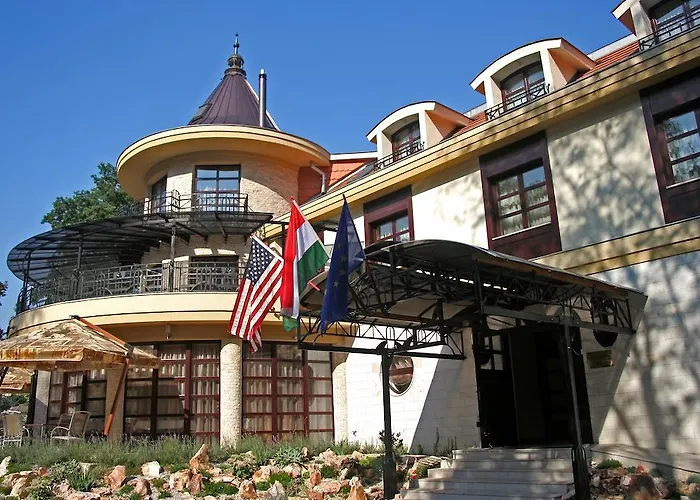 Kitty Отель Мишкольц