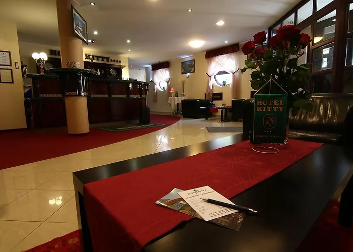 Отель Kitty