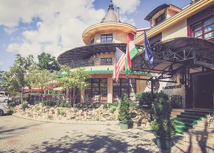 Kitty 3* ミシュコルツ