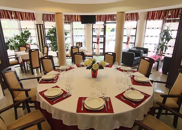 Kitty Отель Мишкольц